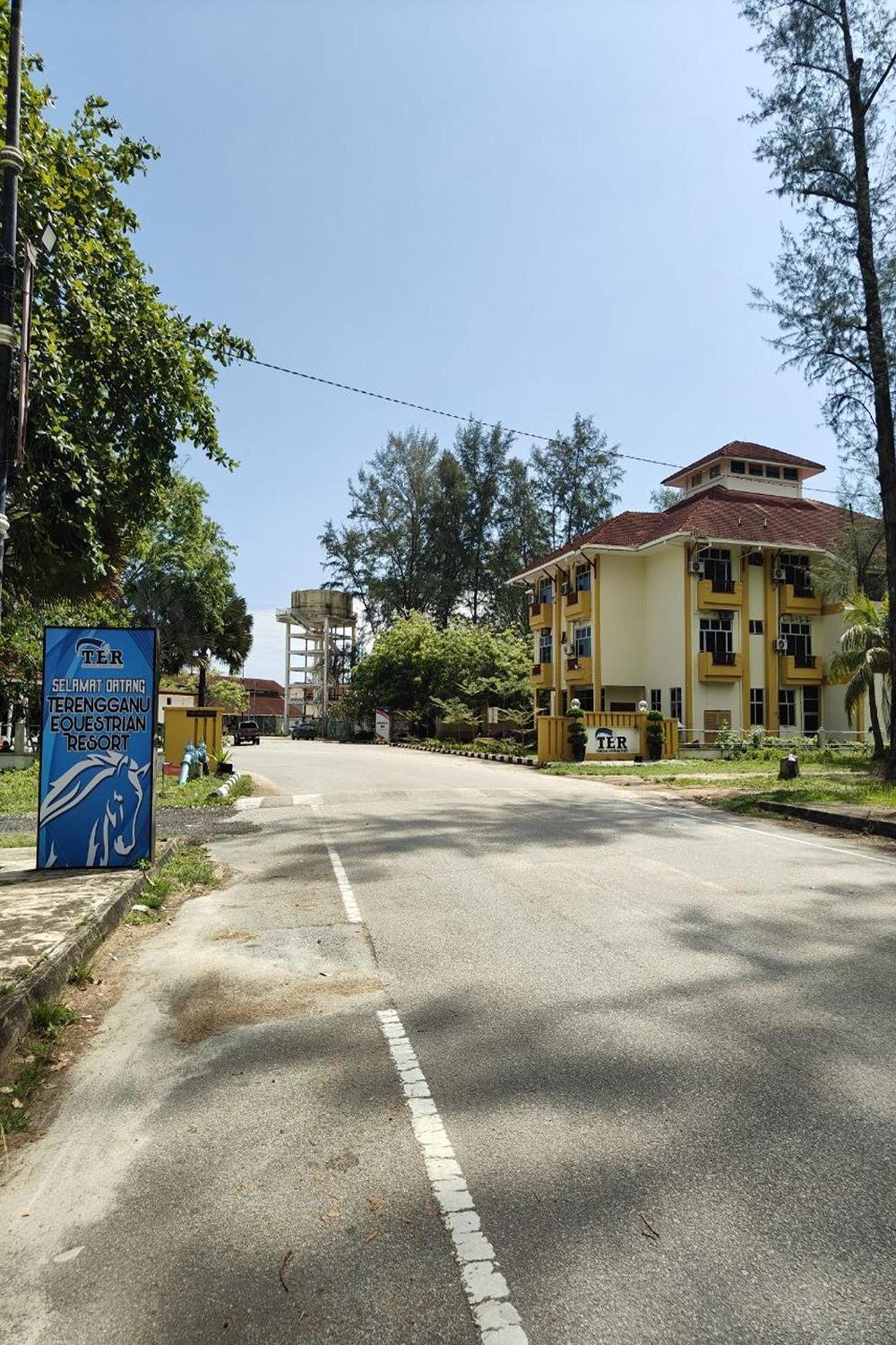 Terengganu Equestrian Resort Kuala Terengganu Eksteriør billede